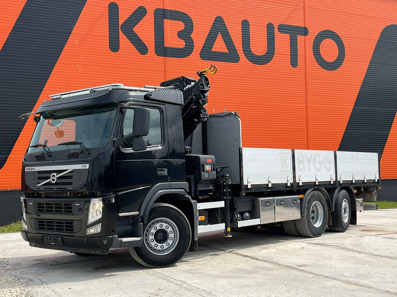 Volvo FM 370 6x2*4 HIAB 232E-6 X-HIPRO YEAR 2022 ! / PLATFORM L=6230 mm - Camión caja abierta, Camión grúa: foto 2 Volvo FM 370 6x2*4 HIAB 232E-6 X-HIPRO YEAR 2022 ! / PLATFORM L=6230 mm - Camión caja abierta, Camión grúa: foto 2