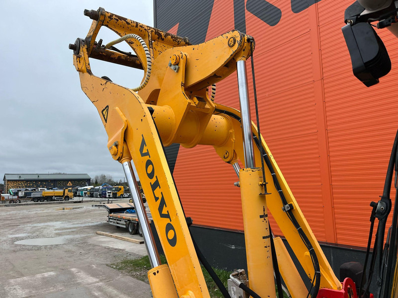 Cargadora de ruedas Volvo L 30 B-Z/X 4x4 AC / QUICK COUPLER: foto 11