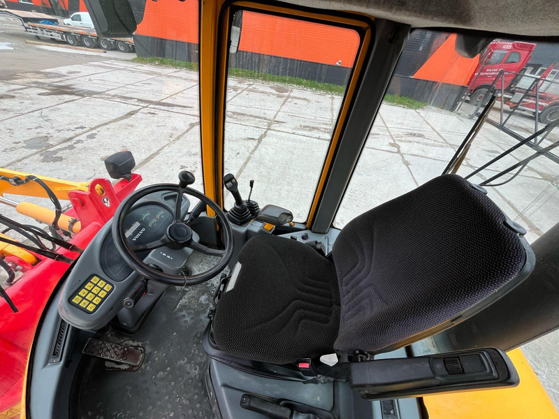 Cargadora de ruedas Volvo L 30 B-Z/X 4x4 AC / QUICK COUPLER: foto 19