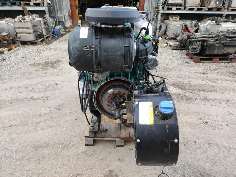 Volvo PENTA TAD872VE / TAD873VE 22625483 INDUSTRIAL ENGINES / 21898783 MONITORING MODULE - Motor para Camión: foto 2 Volvo PENTA TAD872VE / TAD873VE 22625483 INDUSTRIAL ENGINES / 21898783 MONITORING MODULE - Motor para Camión: foto 2