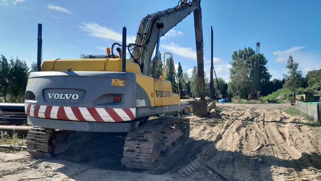 VOLVO Volvo EC360 - zasięg 21 m / dodatkowe ramię w zestawie - Excavadora de cadenas: foto 2 VOLVO Volvo EC360 - zasięg 21 m / dodatkowe ramię w zestawie - Excavadora de cadenas: foto 2