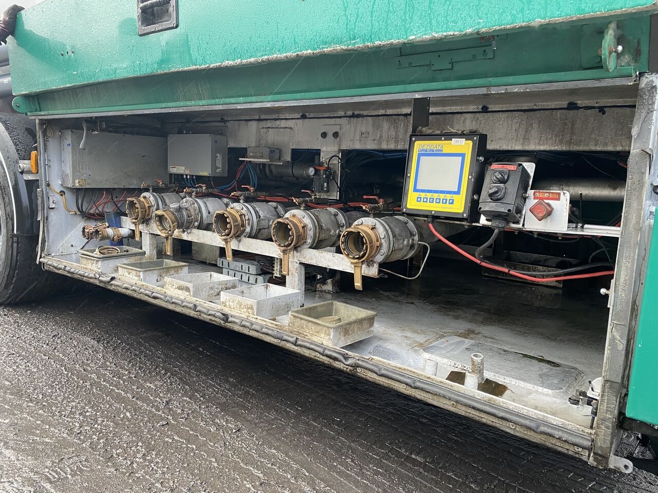 Semirremolque cisterna para transporte de combustible LAG: foto 10