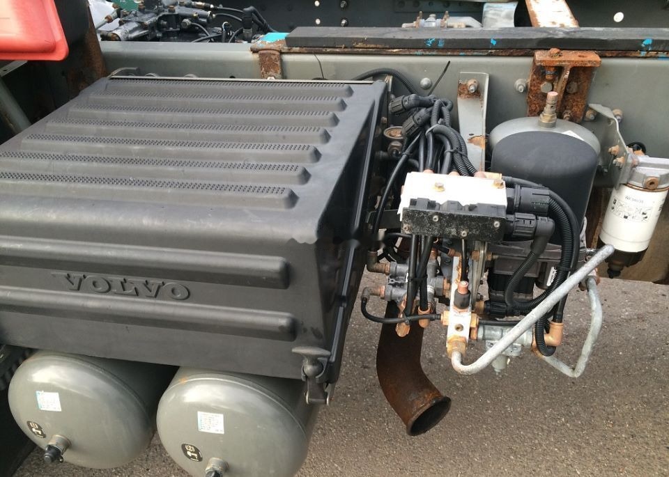 Camión chasis Volvo FL 19.250: foto 14