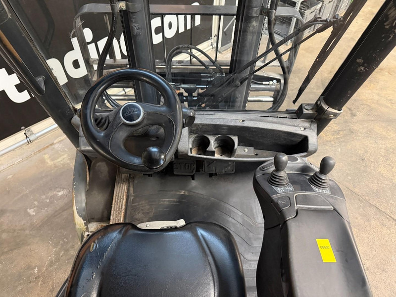 Linde H30D-02 - Carretilla elevadora diésel: foto 5 Linde H30D-02 - Carretilla elevadora diésel: foto 5