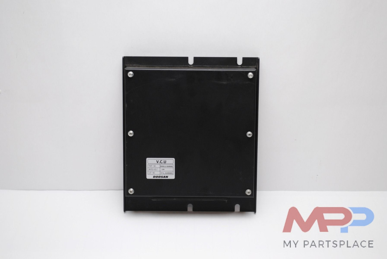 Controller vcu Doosan 300611-00490G 12V - Unidad de control para Maquinaria de construcción: foto 1 Controller vcu Doosan 300611-00490G 12V - Unidad de control para Maquinaria de construcción: foto 1