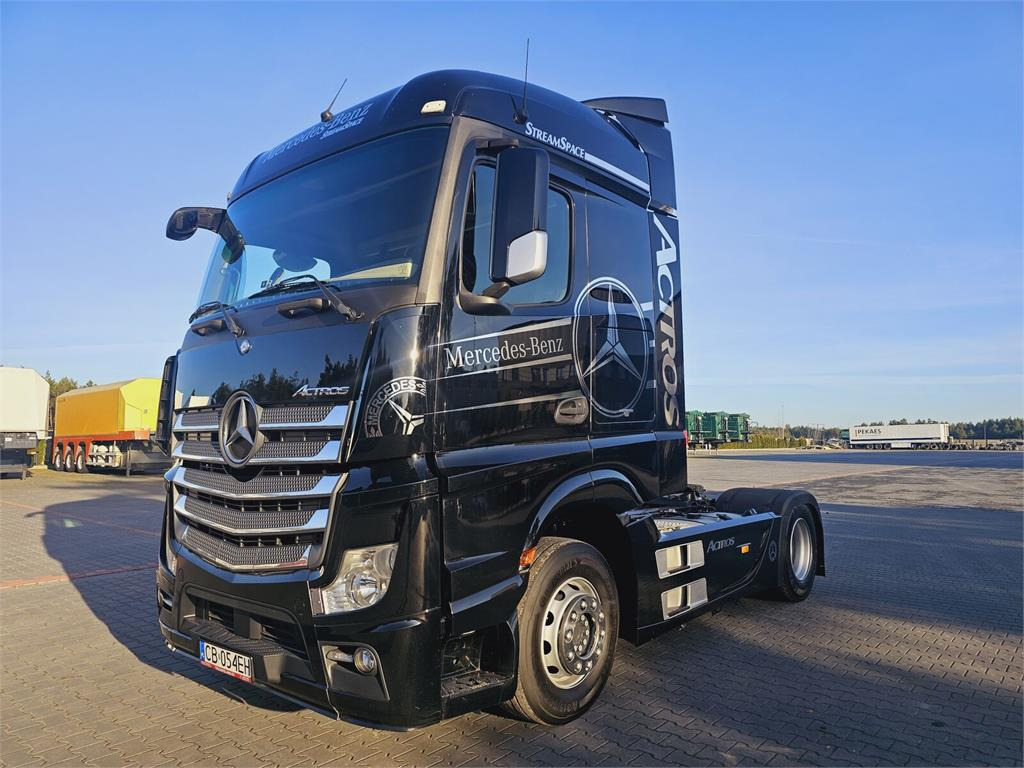 Mercedes-Benz ACTROS 1843 - Cabeza tractora: foto 1 Mercedes-Benz ACTROS 1843 - Cabeza tractora: foto 1