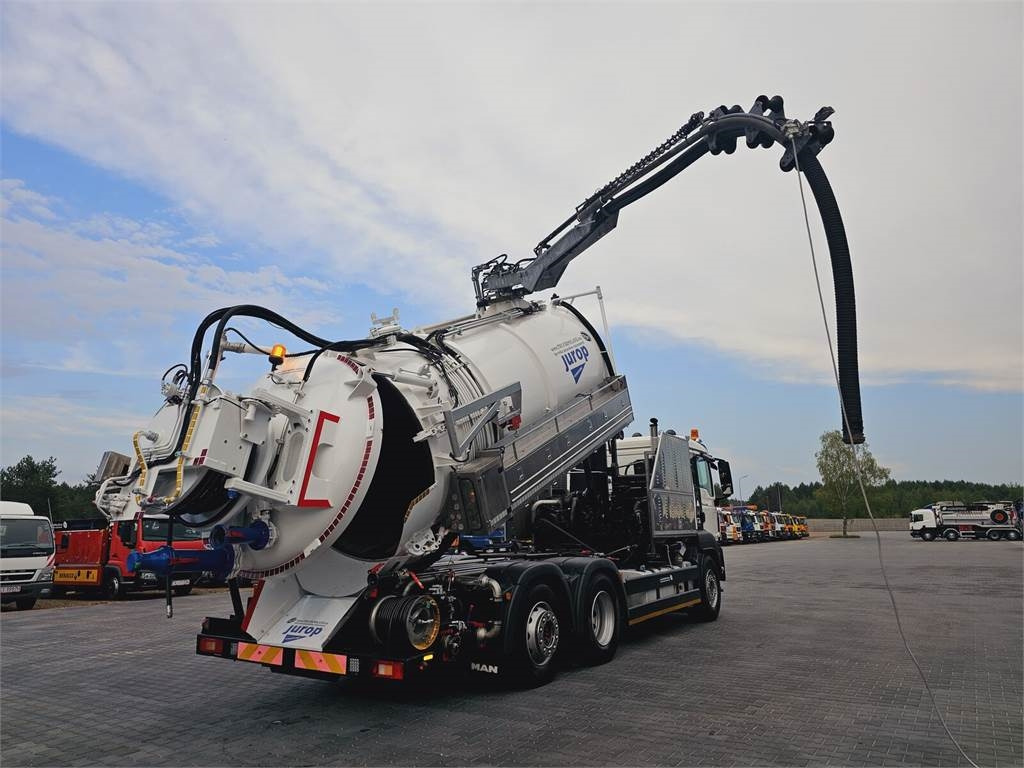 MAN JUROP VJC9 / 5 2010 WUKO for collecting liquid was - Limpieza de alcantarillado: foto 1 MAN JUROP VJC9 / 5 2010 WUKO for collecting liquid was - Limpieza de alcantarillado: foto 1