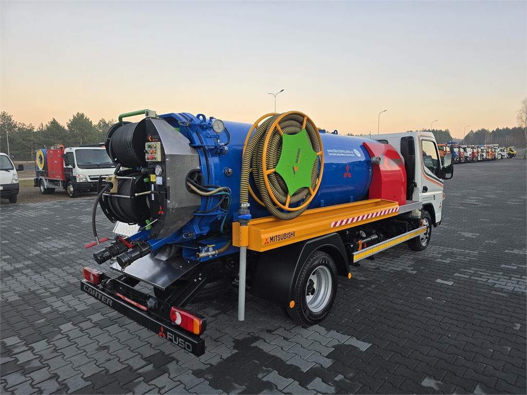 Mitsubishi ROM KOKS SMART COMBI WUKO HOT WATER FOR CLEANING S - Limpieza de alcantarillado: foto 1 Mitsubishi ROM KOKS SMART COMBI WUKO HOT WATER FOR CLEANING S - Limpieza de alcantarillado: foto 1