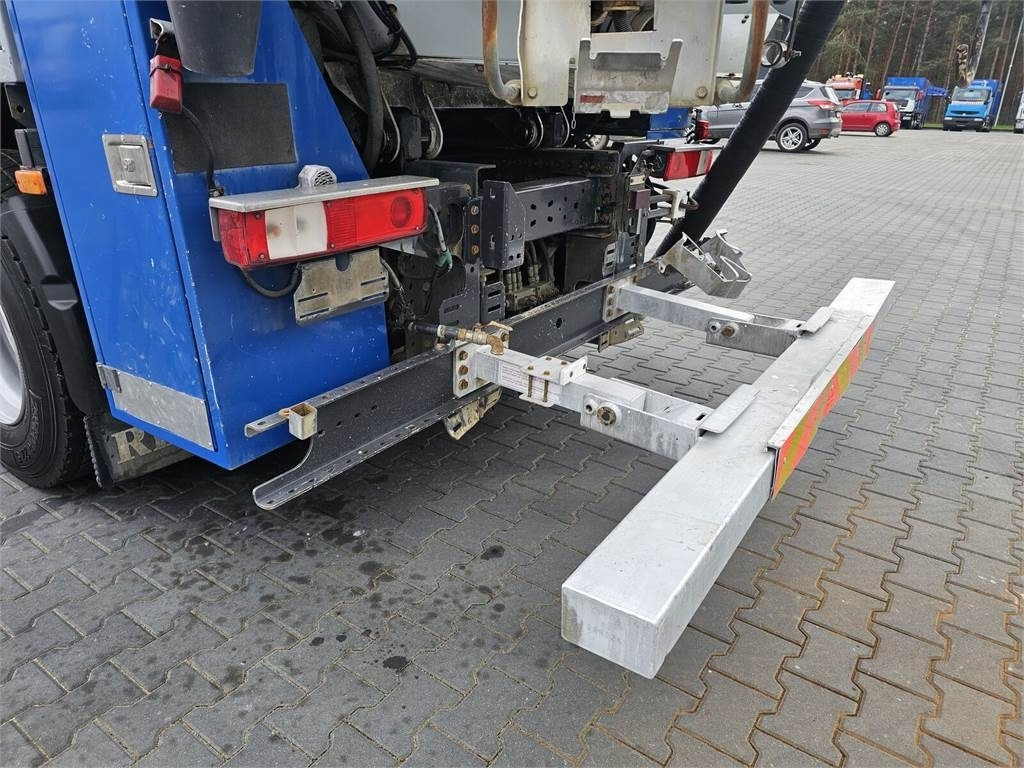 Limpieza de alcantarillado Renault 6x4 WUKO RIVARD RECYTLING for collecting liquid wa: foto 14