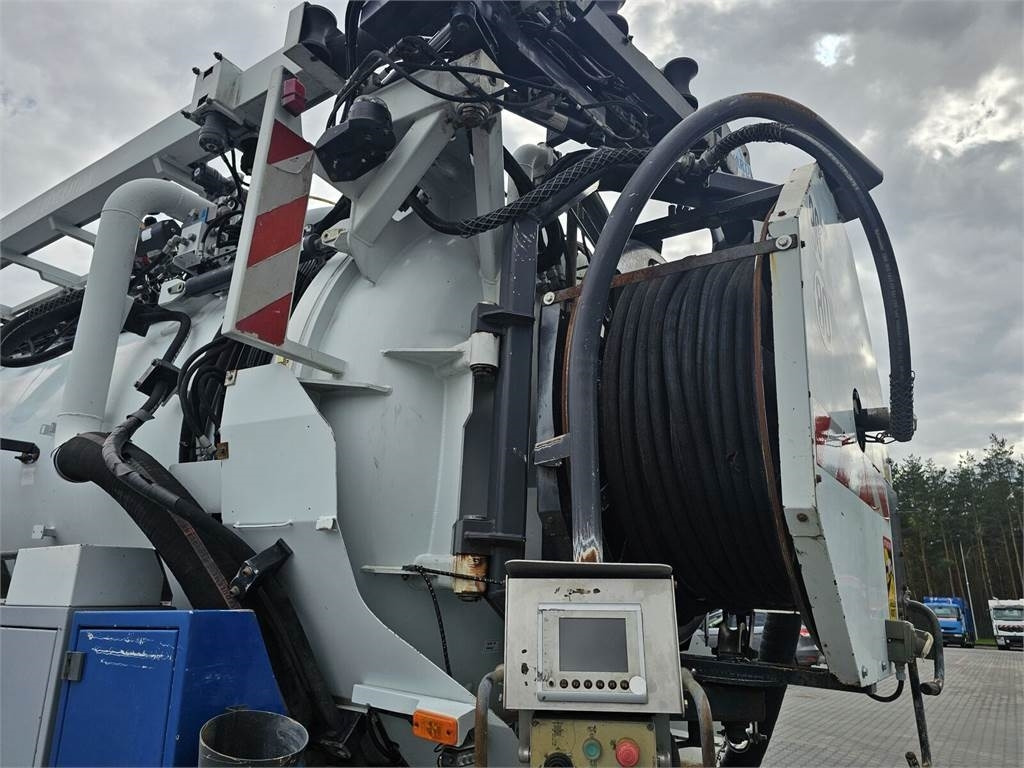 Limpieza de alcantarillado Renault 6x4 WUKO RIVARD RECYTLING for collecting liquid wa: foto 15