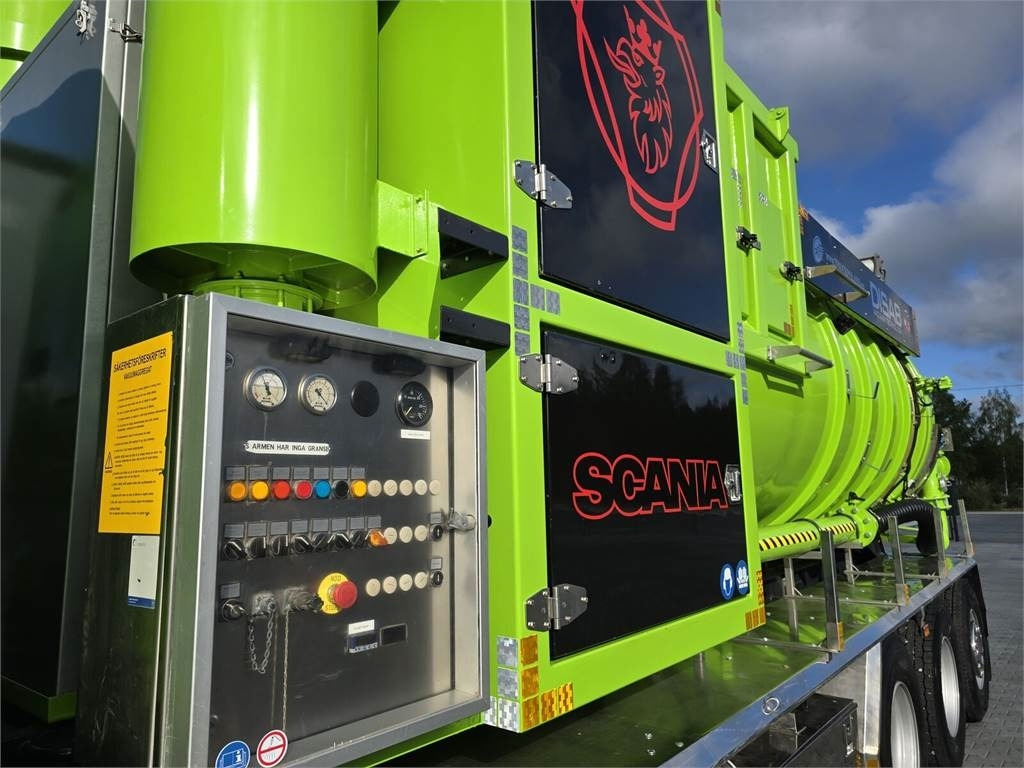 Scania Disab Centurion P210/9 Suction-blowing vacuum load - Limpieza de alcantarillado: foto 3 Scania Disab Centurion P210/9 Suction-blowing vacuum load - Limpieza de alcantarillado: foto 3