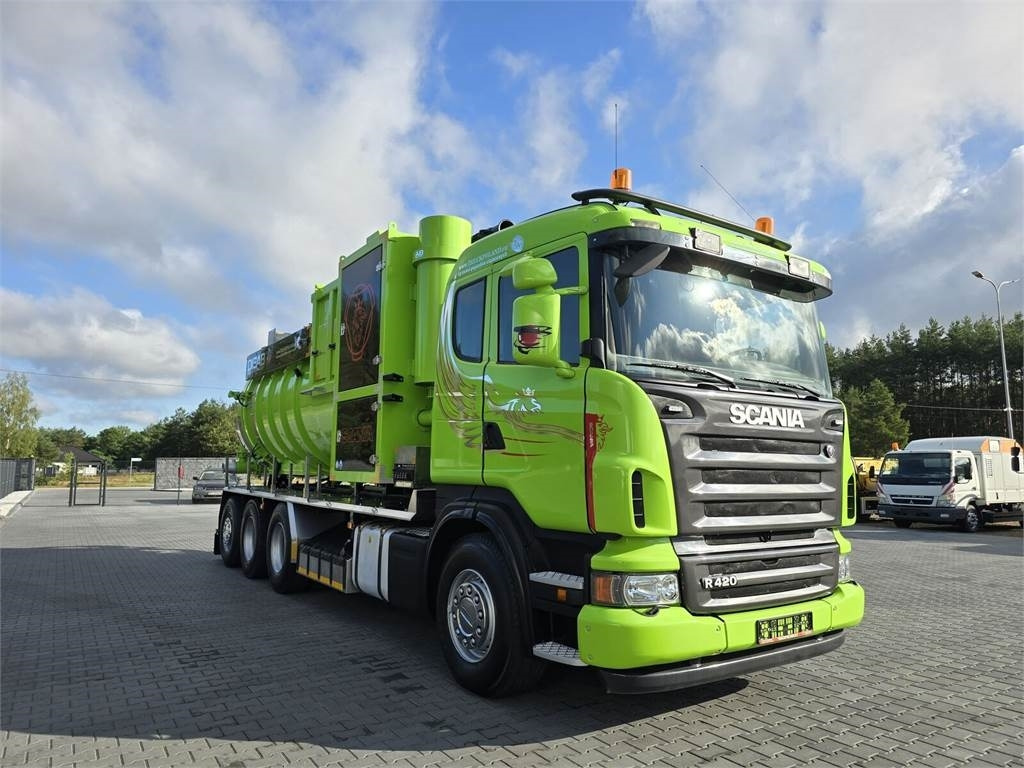 Scania Disab Centurion P210/9 Suction-blowing vacuum load - Excavadora: foto 2 Scania Disab Centurion P210/9 Suction-blowing vacuum load - Excavadora: foto 2