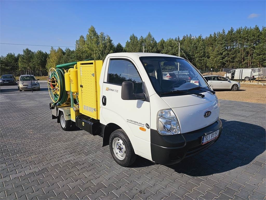Isuzu Kia on categories B COMBI WUKO FOR DUCT CLEANING 2 - Vehículo municipal: foto 2 Isuzu Kia on categories B COMBI WUKO FOR DUCT CLEANING 2 - Vehículo municipal: foto 2