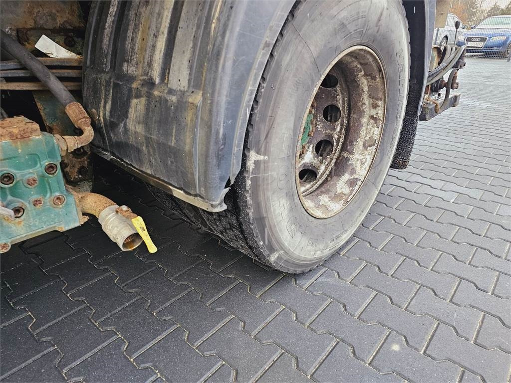 Vehículo municipal Volvo FULLER TANKERS 2008 WUKO for collecting liquid was: foto 12 Vehículo municipal Volvo FULLER TANKERS 2008 WUKO for collecting liquid was: foto 12