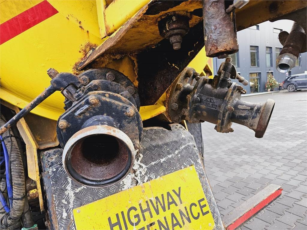 Vehículo municipal Volvo FULLER TANKERS 2008 WUKO for collecting liquid was: foto 20 Vehículo municipal Volvo FULLER TANKERS 2008 WUKO for collecting liquid was: foto 20