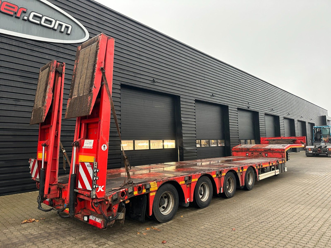 Kässbohrer 4 achs tieflader / ausziehbar - Semirremolque góndola rebajadas: foto 2 Kässbohrer 4 achs tieflader / ausziehbar - Semirremolque góndola rebajadas: foto 2