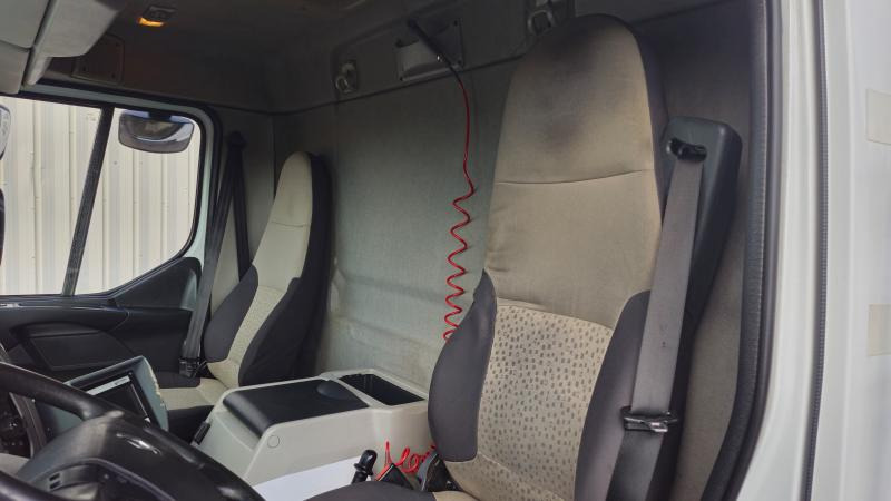 Leasing de Renault Premium 270 DXI Renault Premium 270 DXI: foto 16