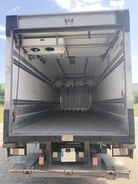 Renault Premium 270 DXI - Camión frigorífico: foto 5 Renault Premium 270 DXI - Camión frigorífico: foto 5