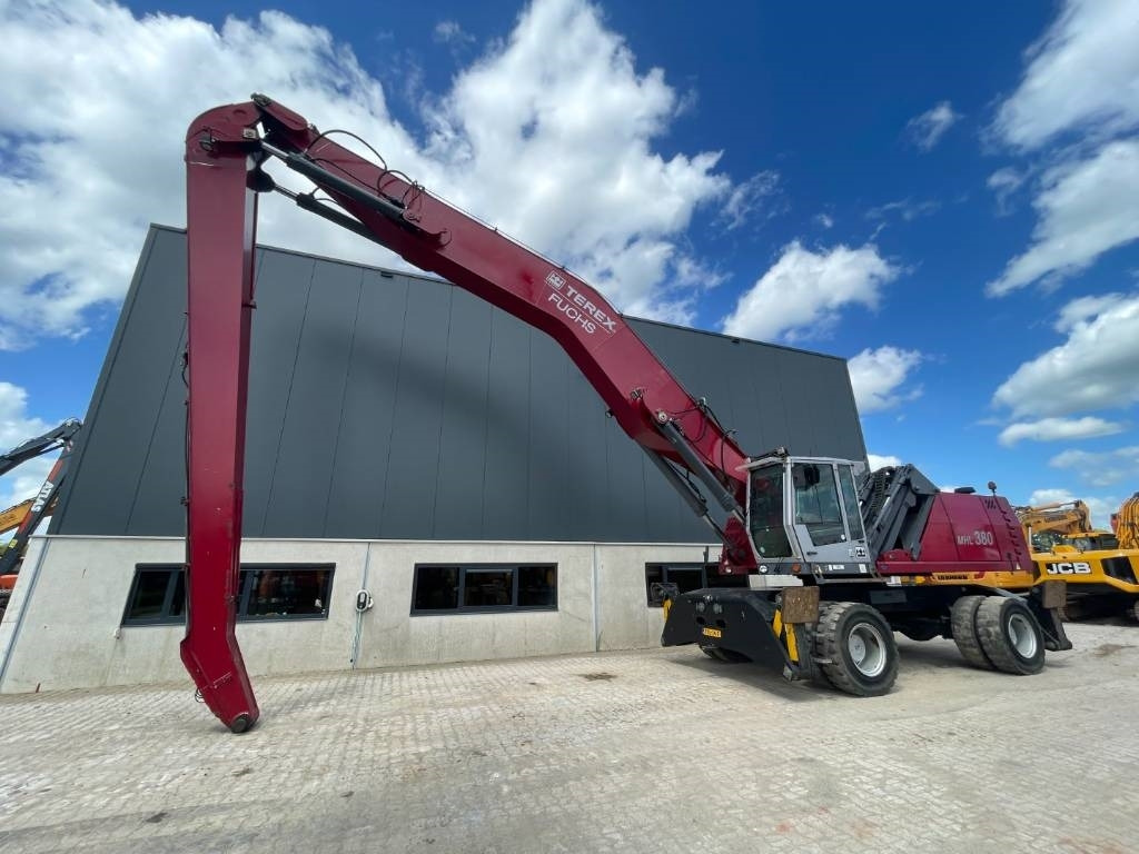 Fuchs MHL380 -- MHL 380 -- 21 mtr reach - Manipulador de materiales: foto 5 Fuchs MHL380 -- MHL 380 -- 21 mtr reach - Manipulador de materiales: foto 5