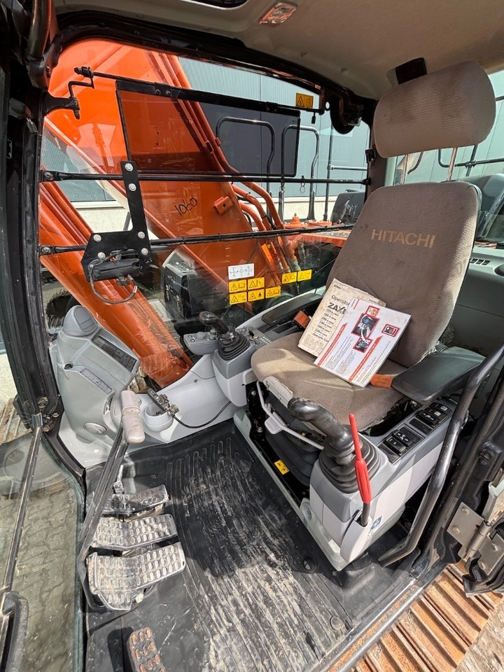 Excavadora de cadenas Hitachi ZX 210 LC-6 - ZX210: foto 15