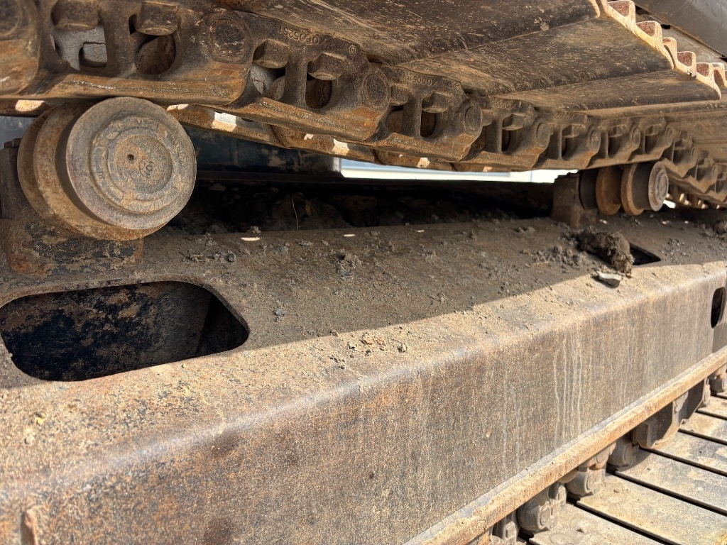 Excavadora de cadenas Hitachi ZX 210 LC-6 - ZX210: foto 35