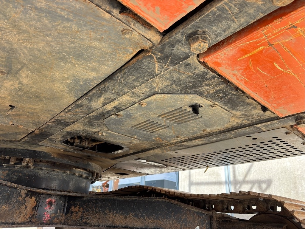 Excavadora de cadenas Hitachi ZX 210 LC-6 - ZX210: foto 25