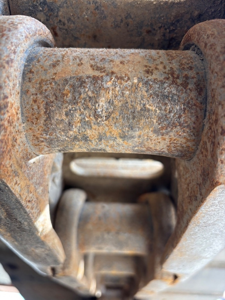 Excavadora de cadenas Hitachi ZX 210 LC-6 - ZX210: foto 36