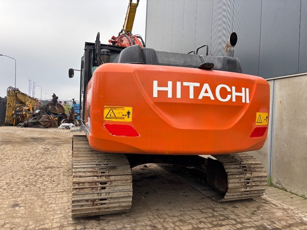Hitachi ZX 210 LC-6 - ZX210LC - Excavadora de cadenas: foto 4 Hitachi ZX 210 LC-6 - ZX210LC - Excavadora de cadenas: foto 4