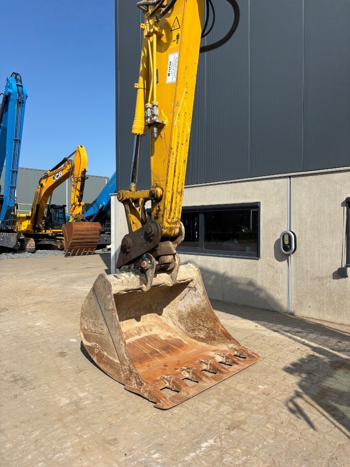 Komatsu HB 215LC-3 HB 215 - PC 210 - PC210LC-11 - Excavadora de cadenas: foto 4 Komatsu HB 215LC-3 HB 215 - PC 210 - PC210LC-11 - Excavadora de cadenas: foto 4