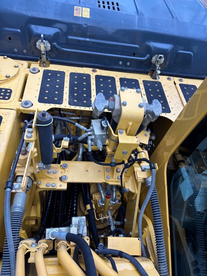 Excavadora de cadenas Komatsu PC210LC-10 - PC 210 LC-10 - PC 210 - PC210LC-11: foto 28