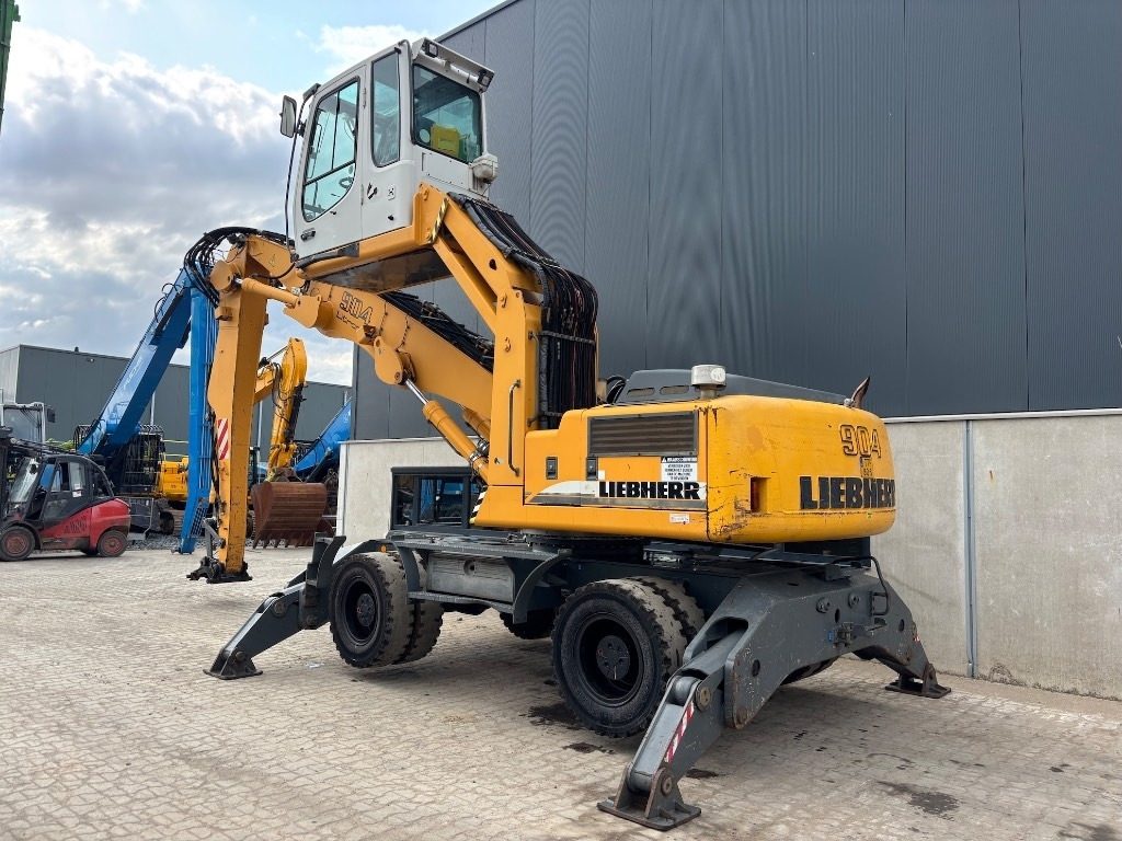 Liebherr A 904 C HD - Manipulador de materiales: foto 2 Liebherr A 904 C HD - Manipulador de materiales: foto 2