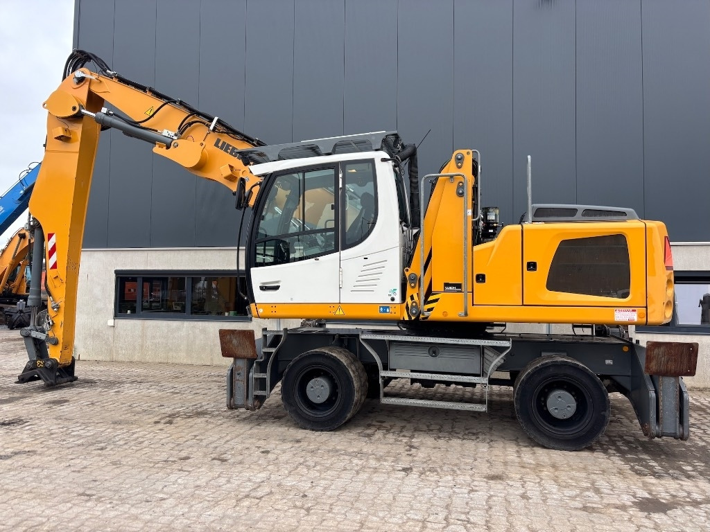 Liebherr LH 24 - LH 22 / LH 26 - Manipulador de materiales: foto 5 Liebherr LH 24 - LH 22 / LH 26 - Manipulador de materiales: foto 5