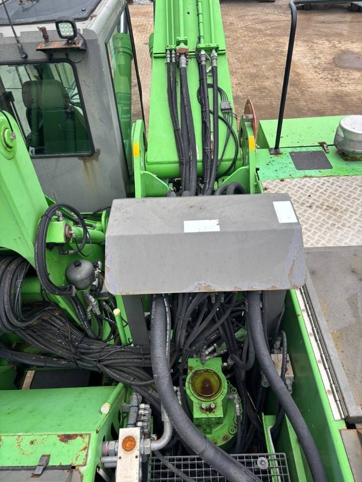 Manipulador de materiales Sennebogen 835 M -- immaculate condition: foto 8