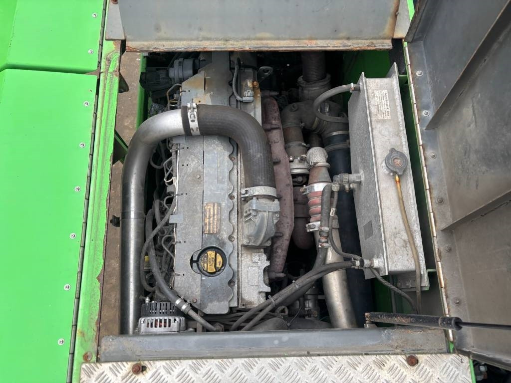 Manipulador de materiales Sennebogen 835 M -- immaculate condition: foto 25
