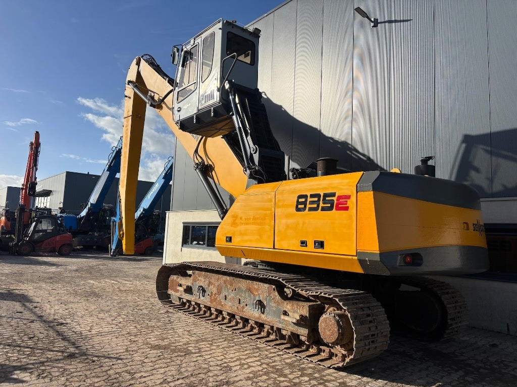 Sennebogen 835 R D - 835R - Manipulador de materiales: foto 2 Sennebogen 835 R D - 835R - Manipulador de materiales: foto 2