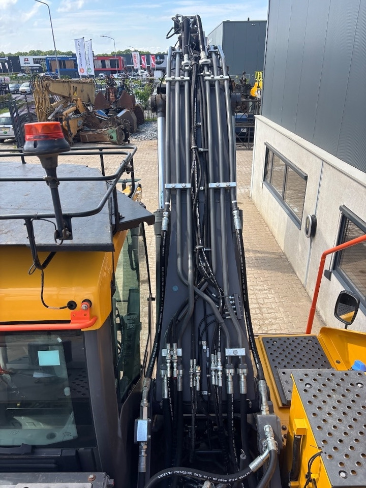 Excavadora de cadenas Volvo EC 220 E L - EC220: foto 35