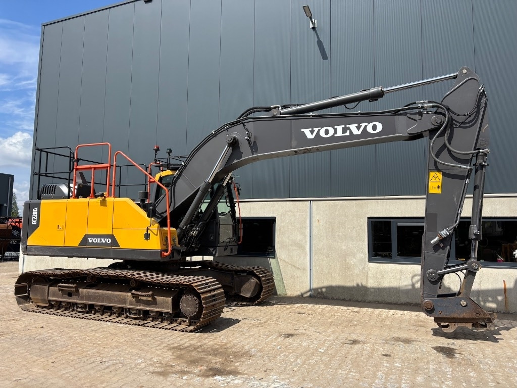 Excavadora de cadenas Volvo EC 220 E L - EC220: foto 8