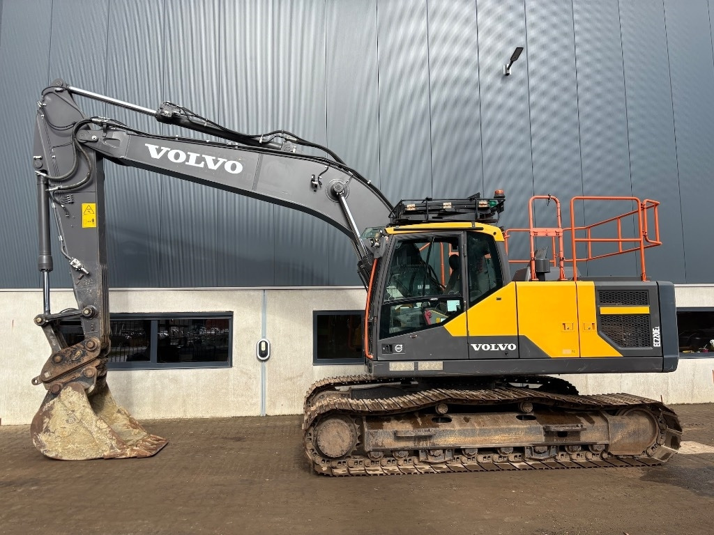 Volvo EC 220 E L - EC220EL - 220EL - Excavadora de cadenas: foto 1 Volvo EC 220 E L - EC220EL - 220EL - Excavadora de cadenas: foto 1