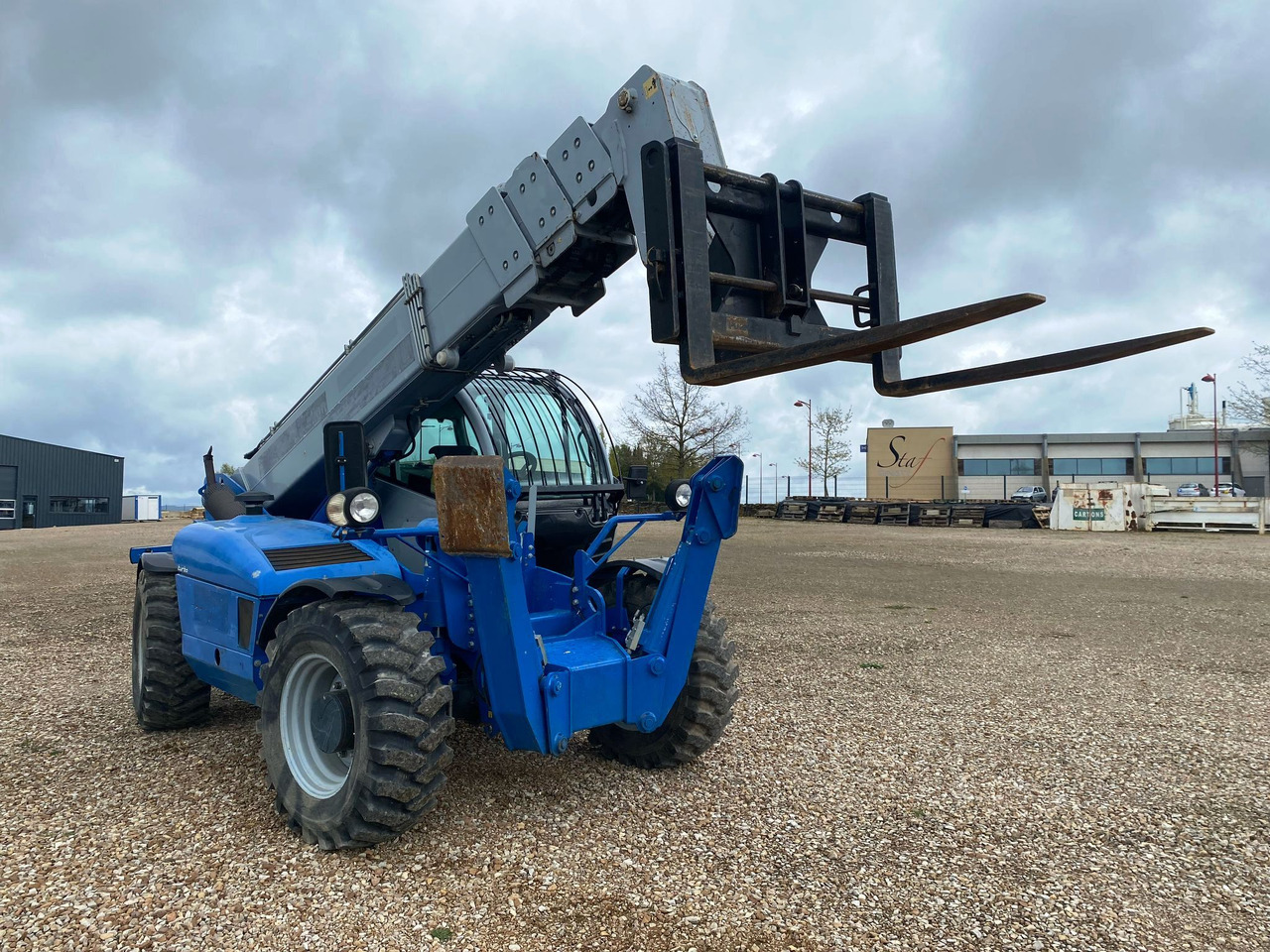 DIECI ICARUS 40.17 - Manipulador telescópico: foto 2 DIECI ICARUS 40.17 - Manipulador telescópico: foto 2