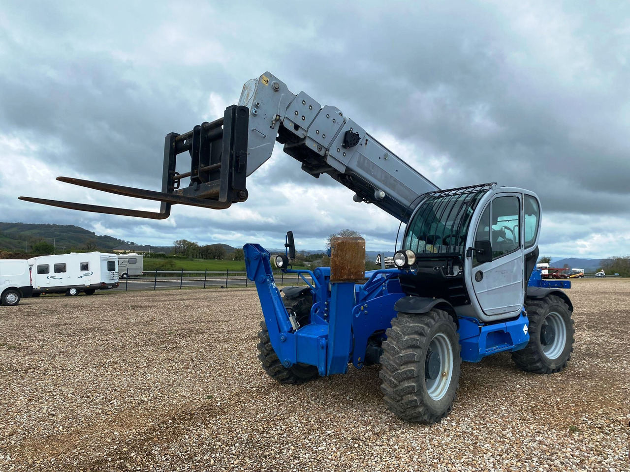 DIECI ICARUS 40.17 - Manipulador telescópico: foto 1 DIECI ICARUS 40.17 - Manipulador telescópico: foto 1