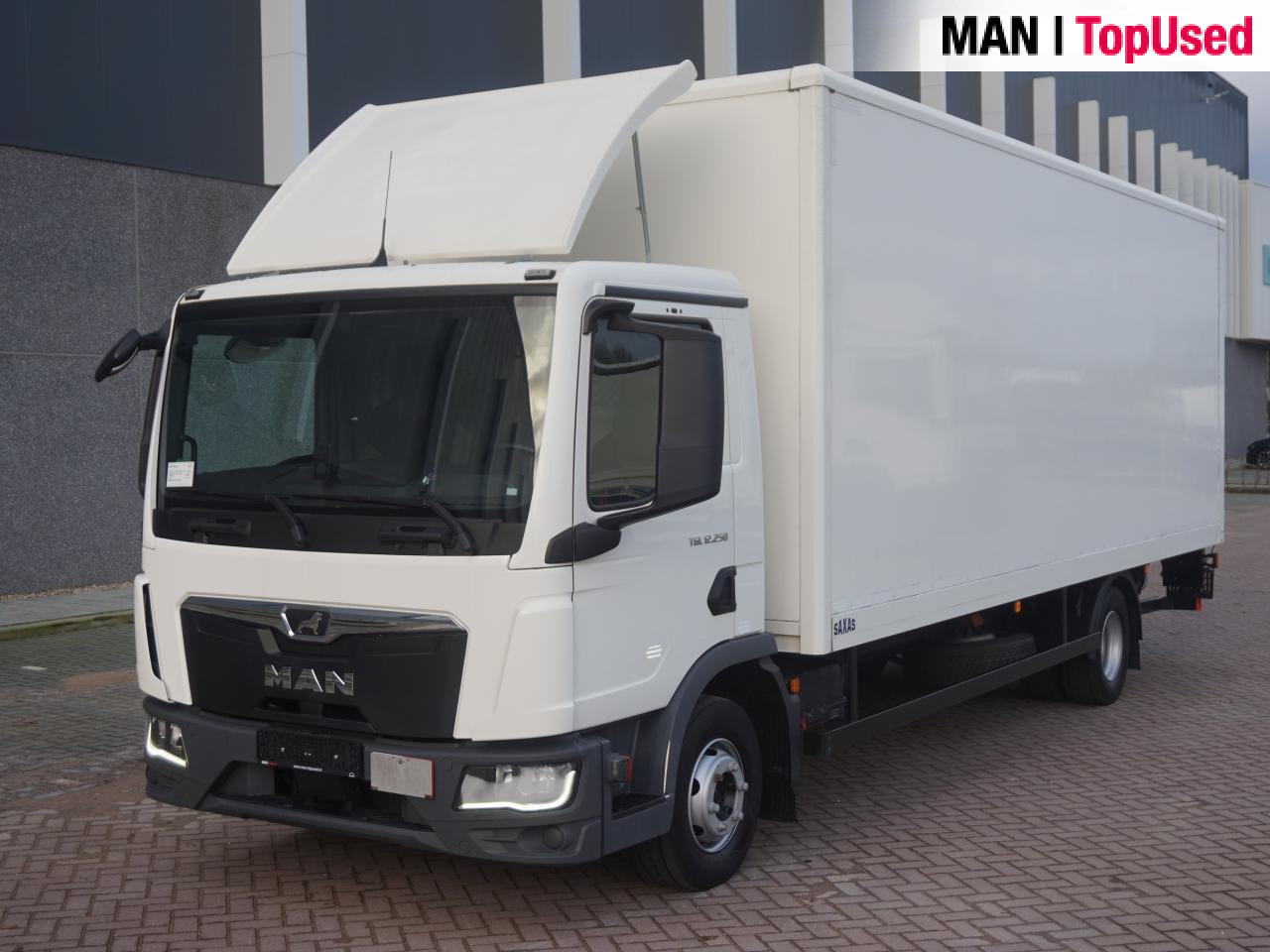 MAN TGL 12.250 4x2 BL CH APK Service Nieuw - Camión caja cerrada: foto 1 MAN TGL 12.250 4x2 BL CH APK Service Nieuw - Camión caja cerrada: foto 1