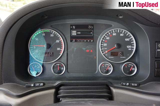 MAN TGX 26.510 6X2-4 LL / BDF / Lift-Axle / Euro 6 - Camión portacontenedore/ Intercambiable: foto 3 MAN TGX 26.510 6X2-4 LL / BDF / Lift-Axle / Euro 6 - Camión portacontenedore/ Intercambiable: foto 3