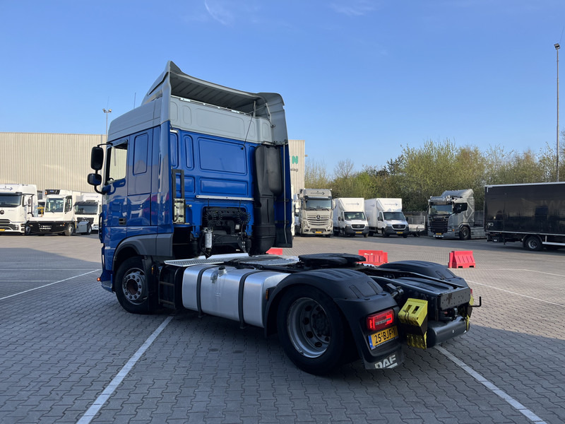 Cabeza tractora DAF XF 440 FT SC / Mega - Low Deck / 2 Tanks / Stand Klima / New Tacho V2: foto 20