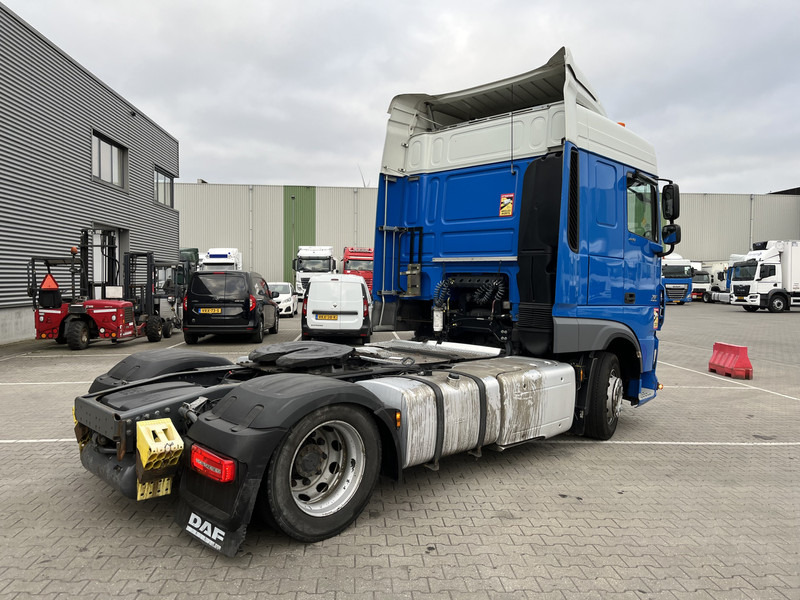 DAF XF 440 FT SC / Mega - Low Deck / 837 dkm / 2 Tanks / Stand Klima / Tacho V2 - Cabeza tractora: foto 2 DAF XF 440 FT SC / Mega - Low Deck / 837 dkm / 2 Tanks / Stand Klima / Tacho V2 - Cabeza tractora: foto 2