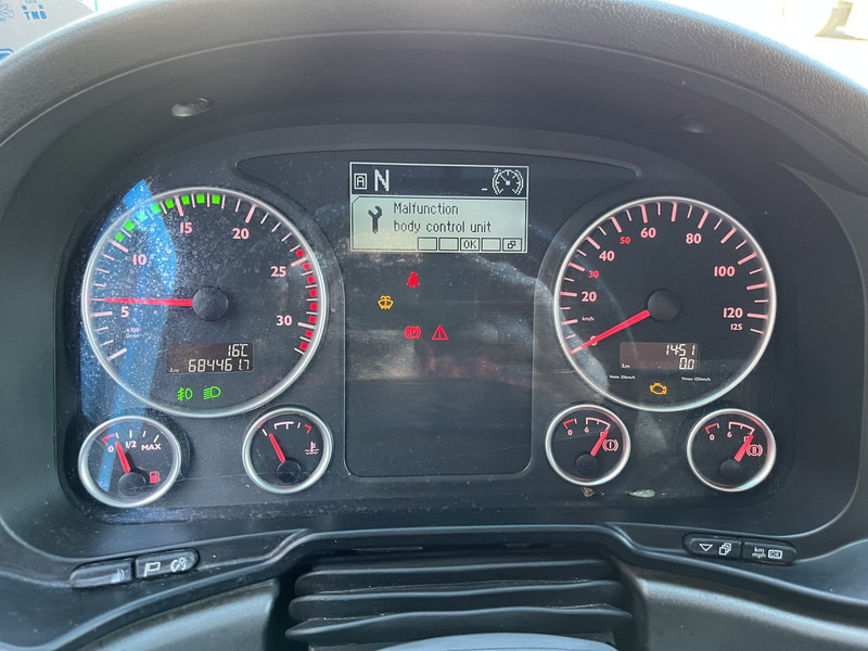 MAN TGX 18.440 XXL / 684 dkm / 2 Tanks / Stand klima / APK TUV 09-25 - Cabeza tractora: foto 4 MAN TGX 18.440 XXL / 684 dkm / 2 Tanks / Stand klima / APK TUV 09-25 - Cabeza tractora: foto 4