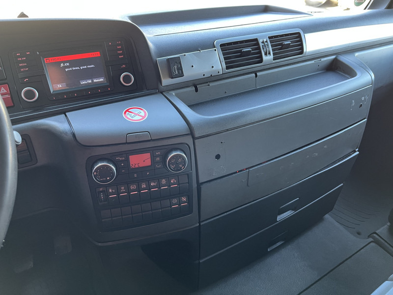 MAN TGX 18.440 XXL / 684 dkm / 2 Tanks / Stand klima / NL truck - Cabeza tractora: foto 5 MAN TGX 18.440 XXL / 684 dkm / 2 Tanks / Stand klima / NL truck - Cabeza tractora: foto 5