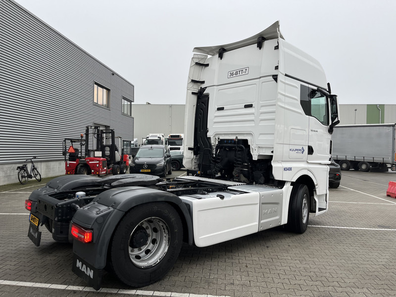 MAN TGX 18.510 GX / 2 Tanks / Full Spoiler / APK TUV 01-26 - Cabeza tractora: foto 2 MAN TGX 18.510 GX / 2 Tanks / Full Spoiler / APK TUV 01-26 - Cabeza tractora: foto 2