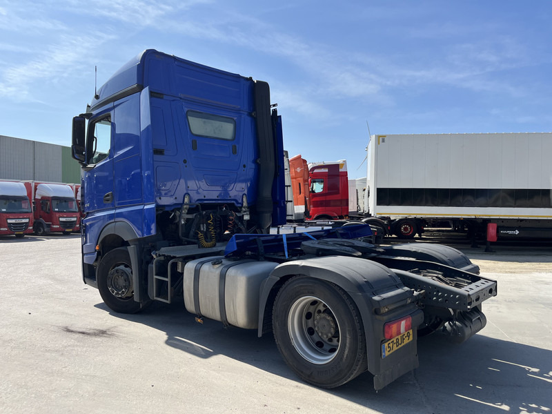 Cabeza tractora Mercedes-Benz Actros 1842 Streamspace / 871 dkm / 2 Tanks / NL Truck: foto 20