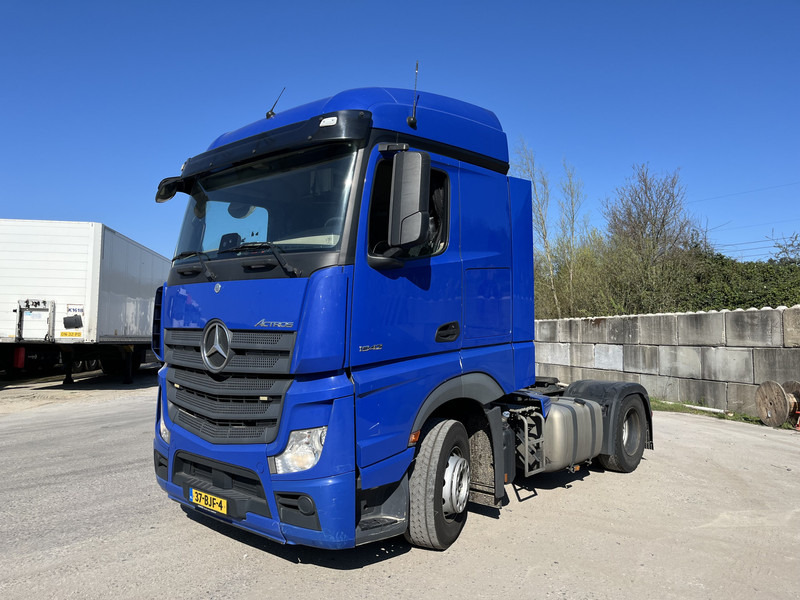 Cabeza tractora Mercedes-Benz Actros 1842 Streamspace / 937 dkm / 2 Tanks / NL Truck: foto 20