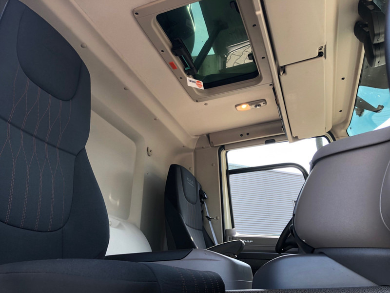 Leasing de DAF CF 260 FA / Carrier Koeler / Chereau Frigo Box / Laadklep / APK TUV 09-25 DAF CF 260 FA / Carrier Koeler / Chereau Frigo Box / Laadklep / APK TUV 09-25: foto 7